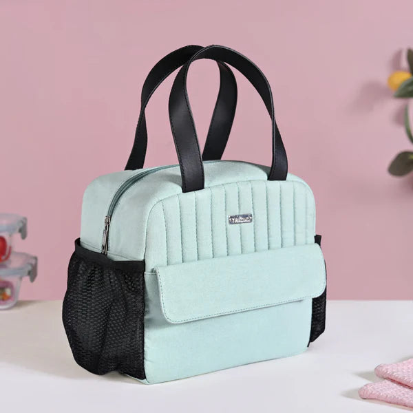 Insulated lunch tote bag with zipper closure and side pockets for everyday use
